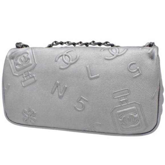 Chanel Handbags - Chanel Shoulder Bag Chain Icon